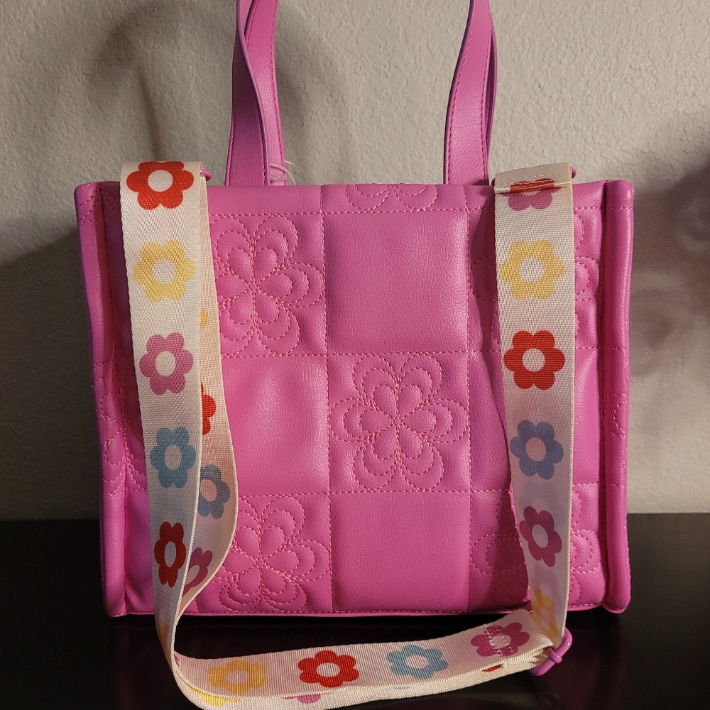 Betsey Johnson  Pink Tote Bag - Picture 6 of 11